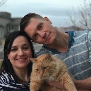 Meet your Posher, Iris